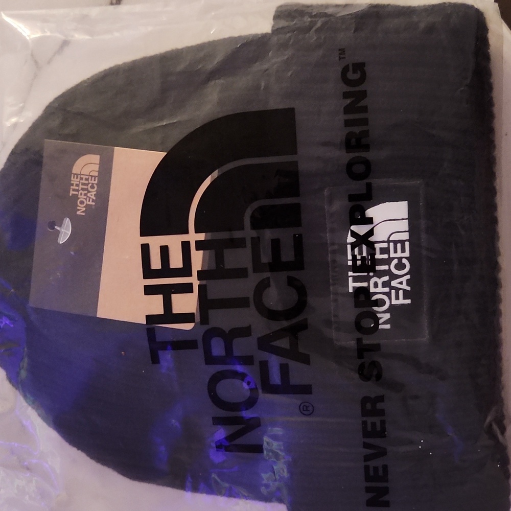 The North Face beanies - Picture 2 of 2